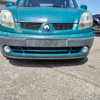 Paraurti anteriore RENAULT KANGOO del 2003