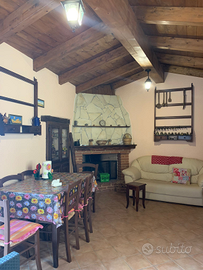 Casa indipendente ristrutturata con terrazza