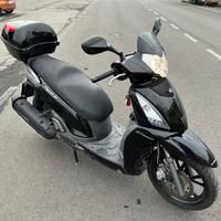 KYMCO People GT 200i ABS