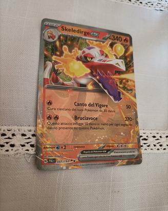 Carta Pokemon Skeledirge