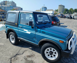 Suzuki SJ413