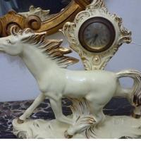 CAVALLO PORCELLANA CON OROLOGIO MECCANICO KAISER