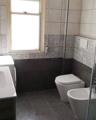 Guidonia trilocale arredato con balcone/p.auto