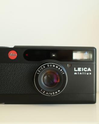 Leica Minilux Summarit 40 f/2.8 black edition