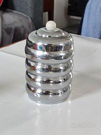 Comtenitore in metallo