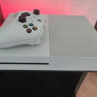 Xbox One s 1tb con un anno di garanzia GameStop