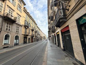 NEGOZIO A TORINO
