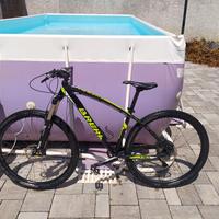 MOUNTAIN-BIKE BRERA FUERA