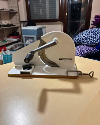 Affetatrice manuale vintage anni 60’