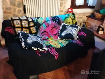 Divano e poltrona pelle nero