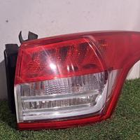 STOP FANALE POSTERIORE DESTRO FORD Kuga Serie (CBS