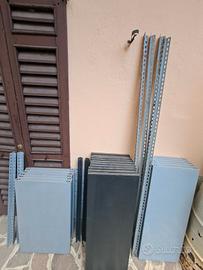 Scaffali misti