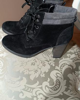 Stivaletti donna con tacco 