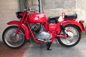 Moto Guzzi Lodola 235