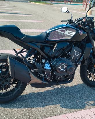 Honda CB1000R Black Edition 
