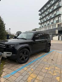 Land Rover Defender 110 autocarro