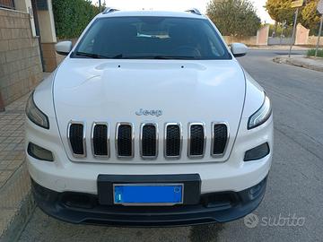 Jeep Cherokee Longitude 2.0 4 WD