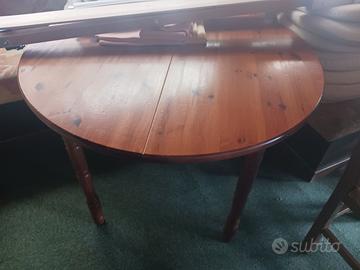 Tavolo tondo in legno + 4 sedie