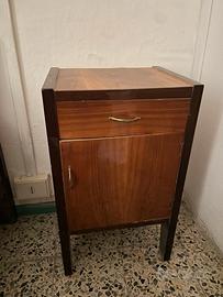 SVENDITA Coppia di Comodini vintage