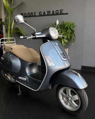 PIAGGIO VESPA GTS 300 I.E ABS