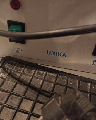 Ferro da stiro professionale Unika