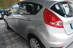 ford fiesta benzina gpl 1.4 91cv