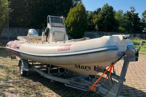 Gommone artigianale Vintage 57 di 5,70 mt