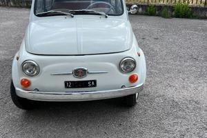 AUTO D'EPOCA FIAT 500 F