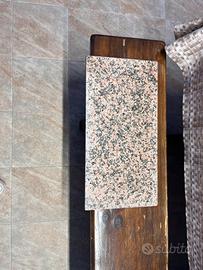 Piastrelle in granito