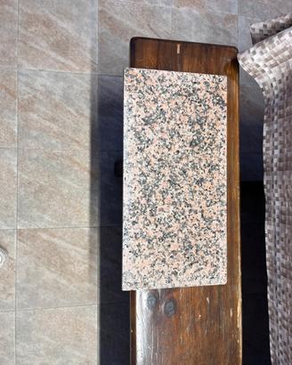 Piastrelle in granito