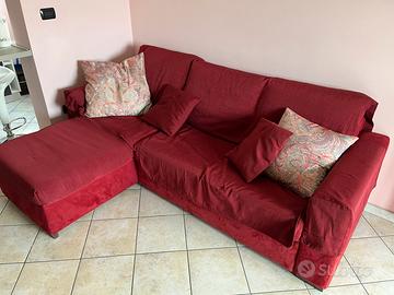 Divano (letto) tre posti con penisola