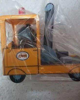 Peppa Pig carro attrezzi di Nonno Cane