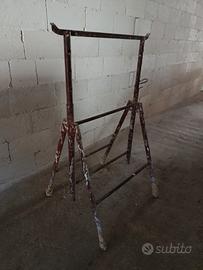 1 Cavalletto per muratori