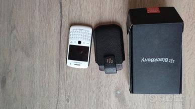 BLACKBARRY CURVE BIANCO COMPLETO DI TUTTO