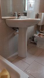 Lavabo e rubinetteria