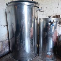 tini per vino in acciaio inox 300 litri e 75 litri