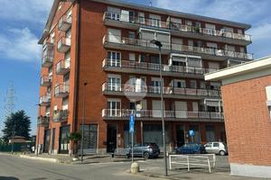 2 LOCALI A RIVALTA DI TORINO