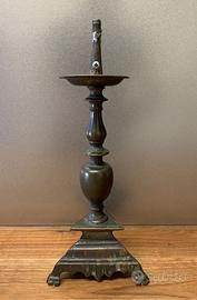 candeliere a rocchetto in bronzo sec. XVII - h 30