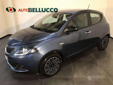 Lancia Ypsilon 1.0 FireFly 5p.S&S Hybryd Gold