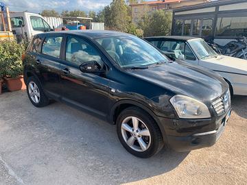 NISSAN QASHQAI +2