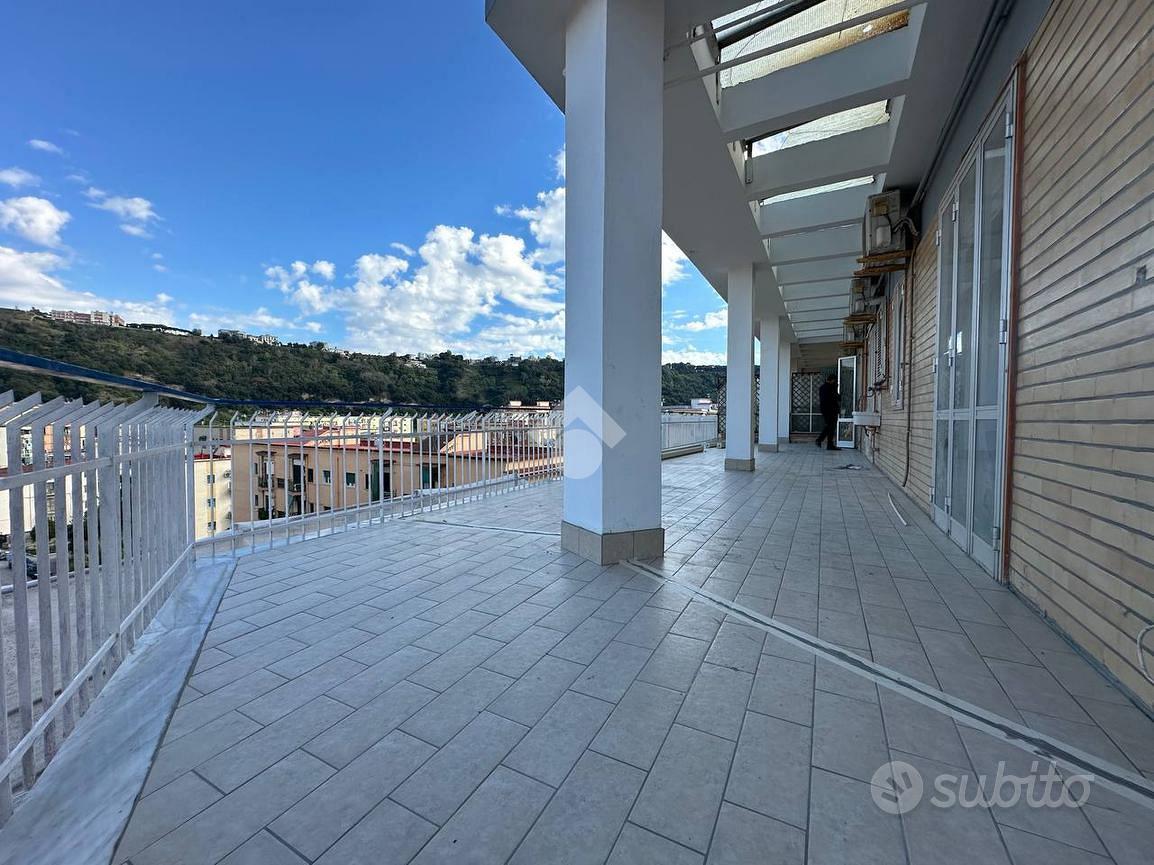 Apartment in Napoli, Rione Cavalleggeri Aosta, Municipalità 10 - Vista 2