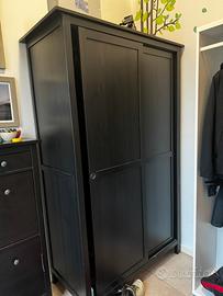 Armadio Hemnes ante scorrevoli