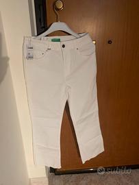 pantalone tipo jeans bianco