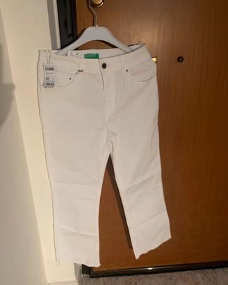 pantalone tipo jeans bianco
