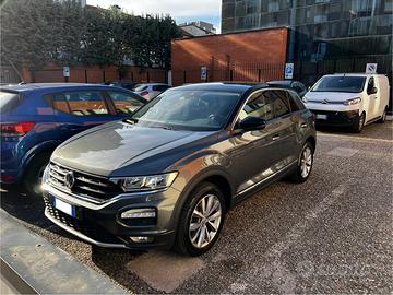 Volkswagen T-roc 2.0 TDI style 150 cv dsg