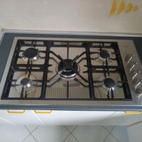 piano cottura a gas 5 fuochi Foster