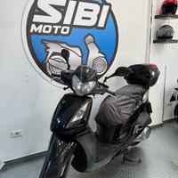 Kymco People GT 300