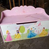 cassapanca porta giochi delle principesse 