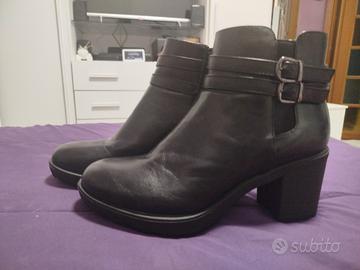 stivaletti donna taglia 41 Bata nuovi 