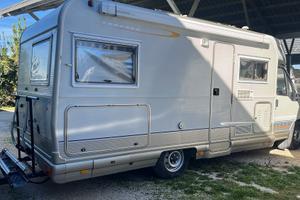Camper semintegrale